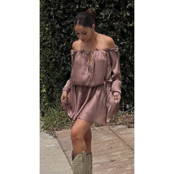 HOUSE OF CB Chaya Off Shoulder Dress in Hazelnut Size Small - Picture 15 of 16